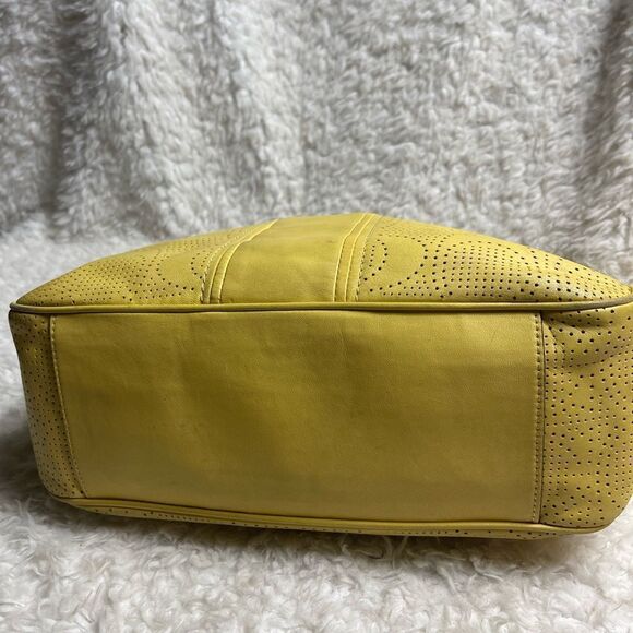 COACH Signature Stripe Convertible Hobo Bag yelow Perforated Leather F23241 - Picture 13 of 15